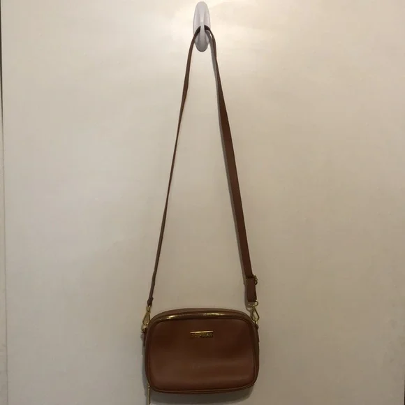 Joy & Iman tan/brown crossbody purse. - Picture 4 of 4